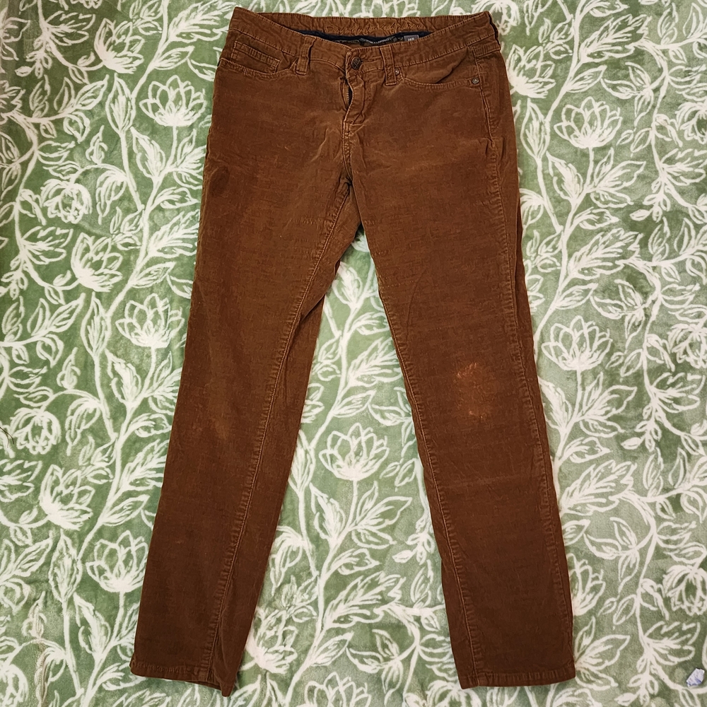 i jeans by Buffalo Women's Straight Leg Jeans in Brown